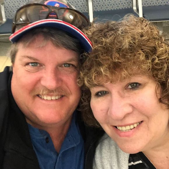 Meet your Posher, Chuck - Picture 1 of 1